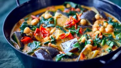Карри из Нута и запеченных баклажан
