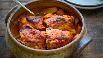 Запеченная курица и картофель карри