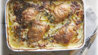 Куриные бедрышки и картофельный гратен