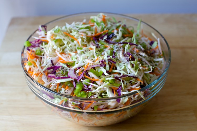 Приготовления Dead Simple Slaw + 6 отсрочек от жары фото рецепта Фото рецепт Dead Simple Slaw + 6 отсрочек от жары как приготовить